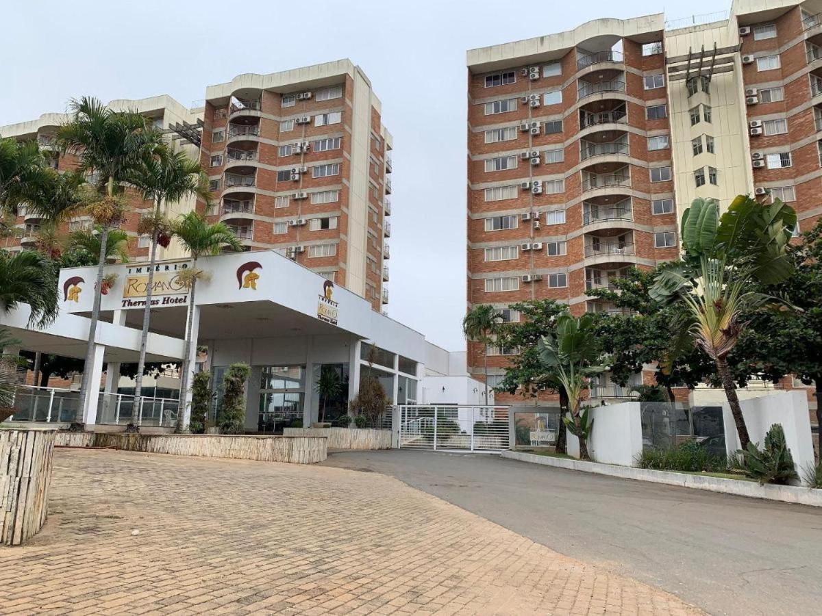 Apartamento Imperio Romano - 2 Quartos, 24Hs Piscina Caldas Novas Exterior foto